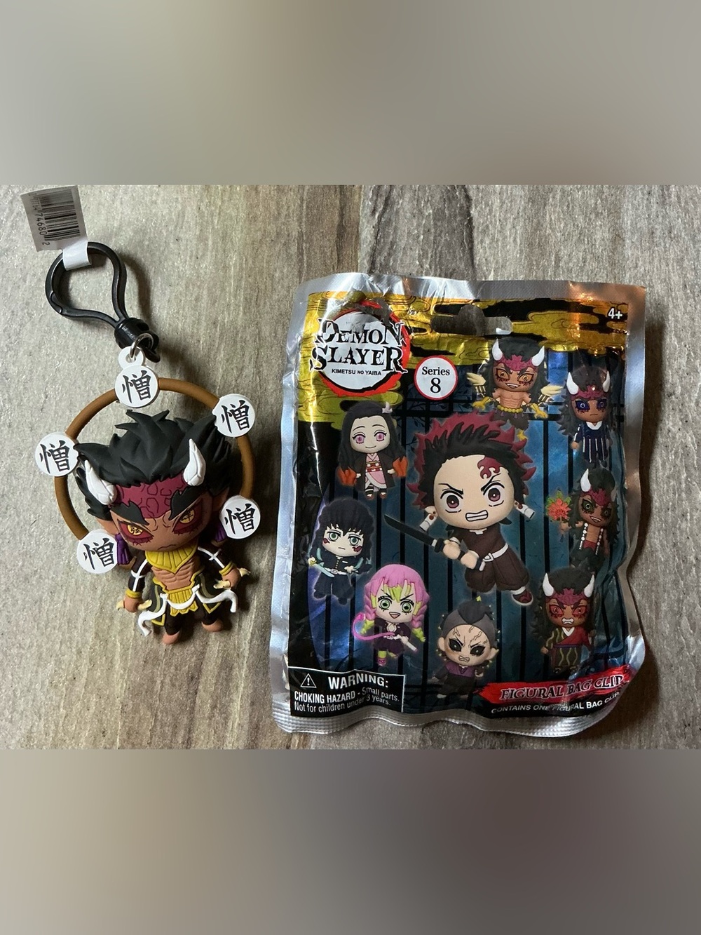 Demon Slayer Series 8 figural bag clip /Zohakuten Exclusive A